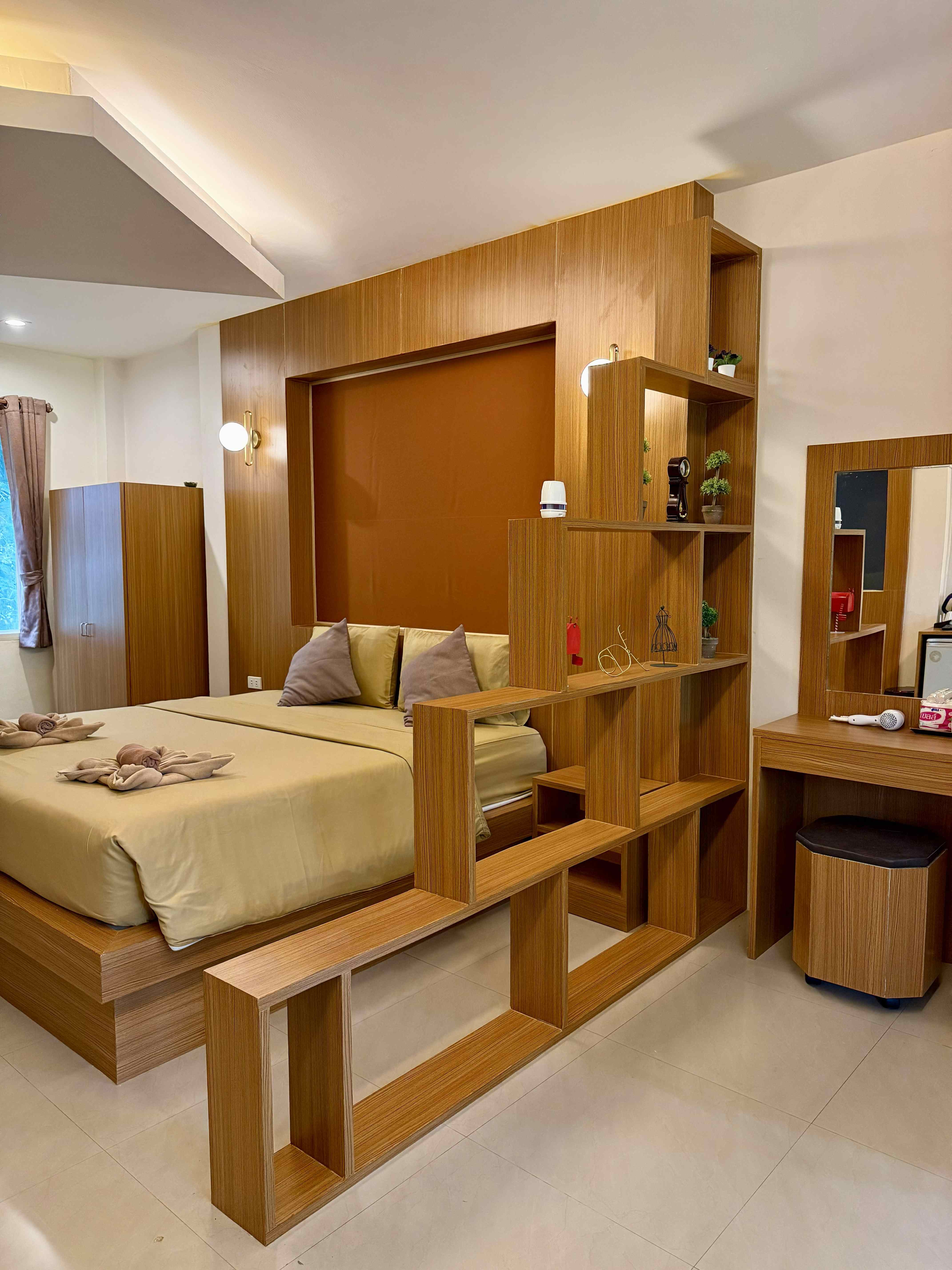 Connect Classic Room